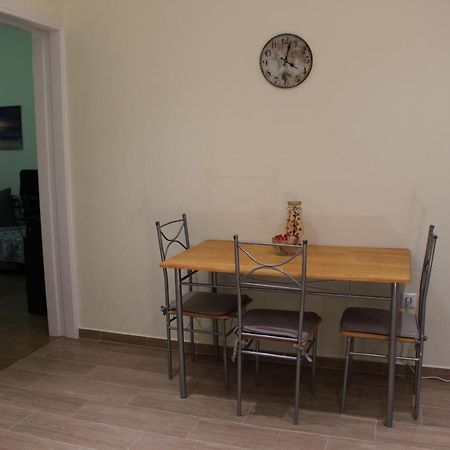 Comfortable Apartment In The Center Of أثينا المظهر الخارجي الصورة