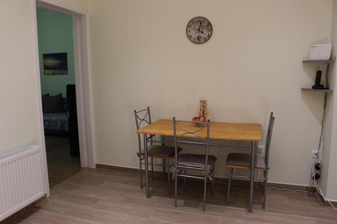 Comfortable Apartment In The Center Of أثينا المظهر الخارجي الصورة